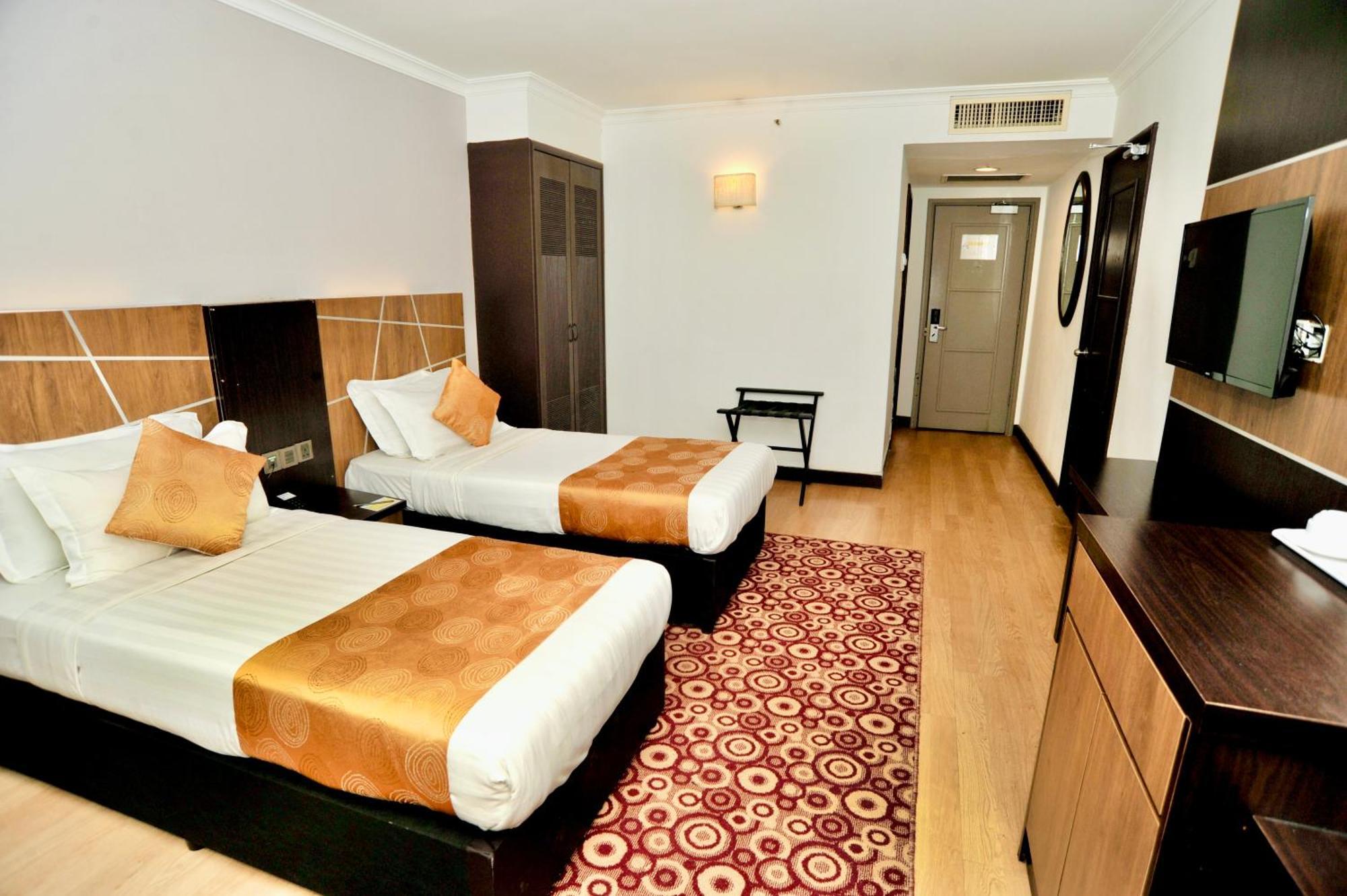 Regalpark Hotel קואלה לומפור מראה חיצוני תמונה